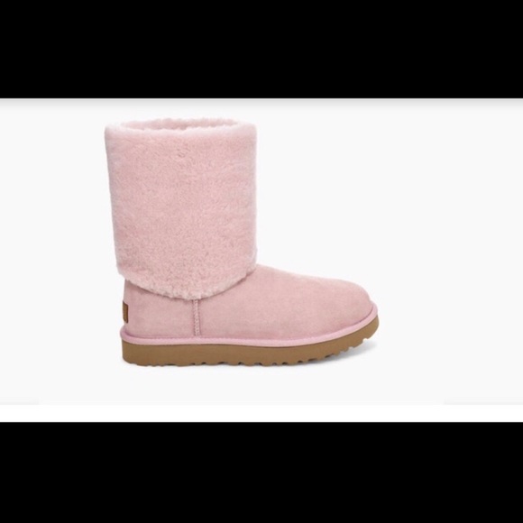 UGG Sizes 5/6 Classic Short II Sherpa Cuff - Picture 7 of 8